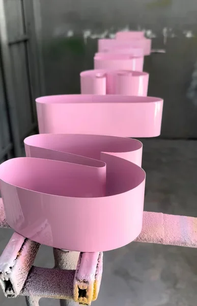 Pintura automotiva em letreiro